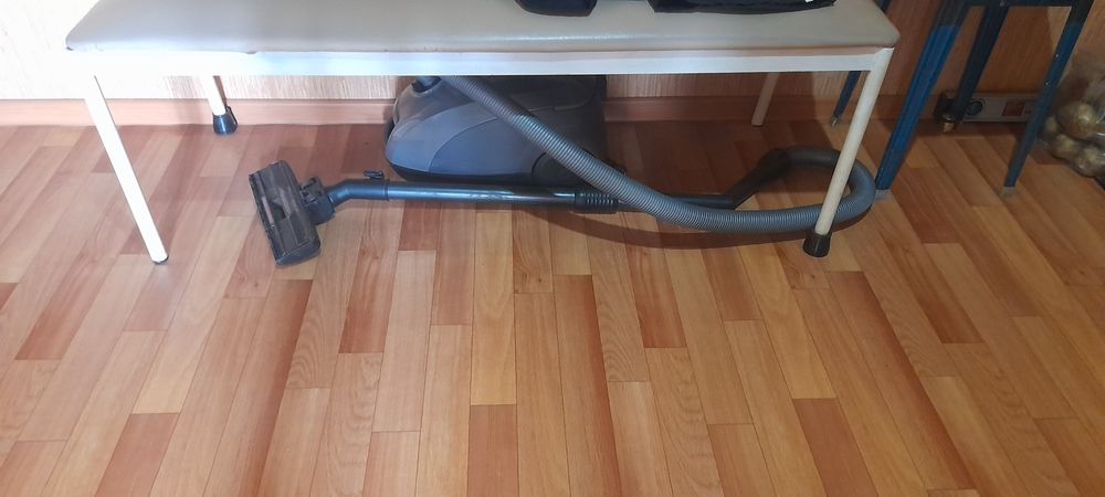 Продам пылесос SAMSUNG  1600 w.