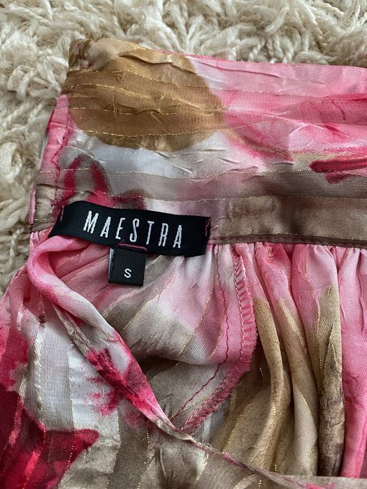 Елегантни бутикови блузи Maestra