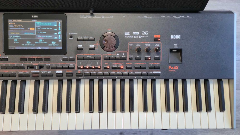 Orga Korg Pa4X Oriental 76 Keys + Boxă PaAS+Husa – stare excelentă