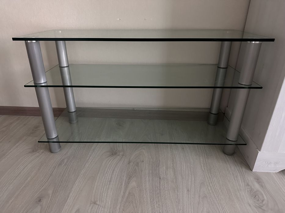 Продам стекляный столик