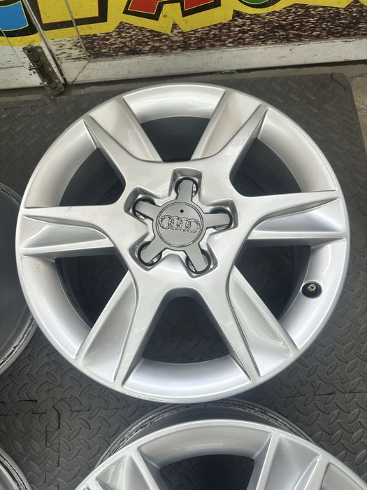 16 цола 5х112 - Audi -A3 - A4