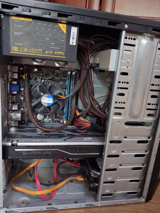 Vand Unitate Pc in stare excelenta