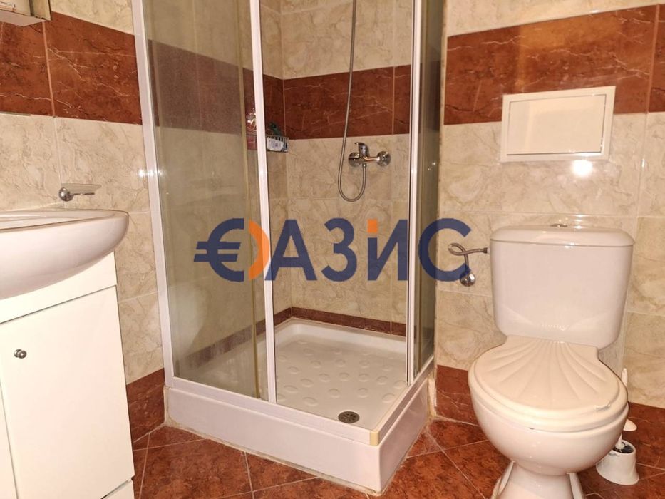 Продава се Двустаен апартамент в к.к. Слънчев бряг - 56 кв.м за 621 €/кв.м - Снимка #8