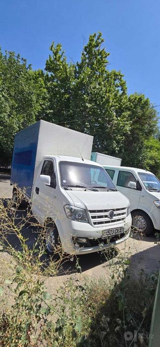 Грузовое авто Модел DFSK C 31.