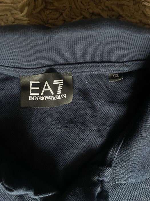 Продам оригинальное поло Emporio Armani EA7