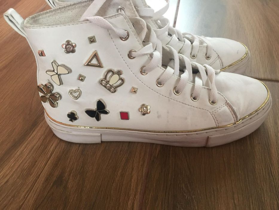 Разпродажба на обувки