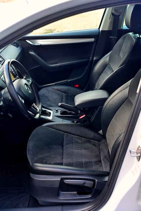 Skoda Octavia 3/ 1.6 Diesel/DSG/ Piele Alcantara/Xenon/Led/Keyless/ Stare perfecta