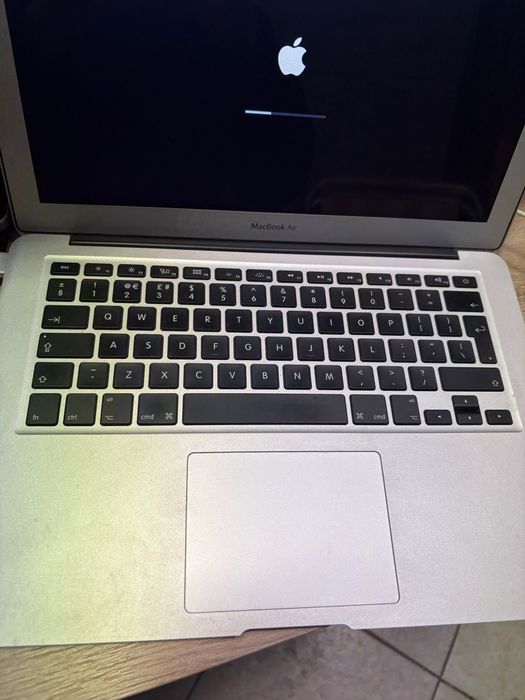 MacBook 13.3” батерия 180 цикъла