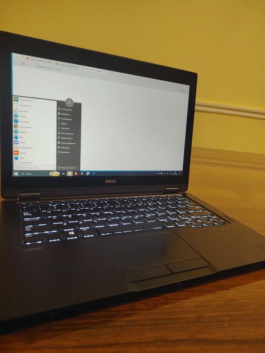 Noutbuk DEEL Intel kory