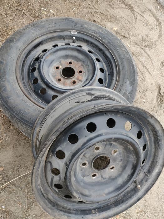 Продам железки на тайоту королу