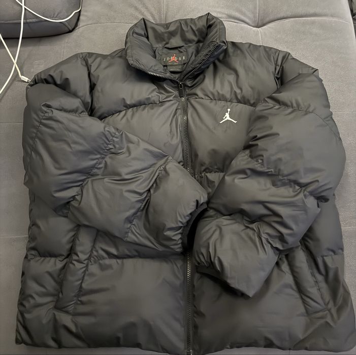 ПРОМОЦИЯ!!!Дамско олекотено яке JORDAN