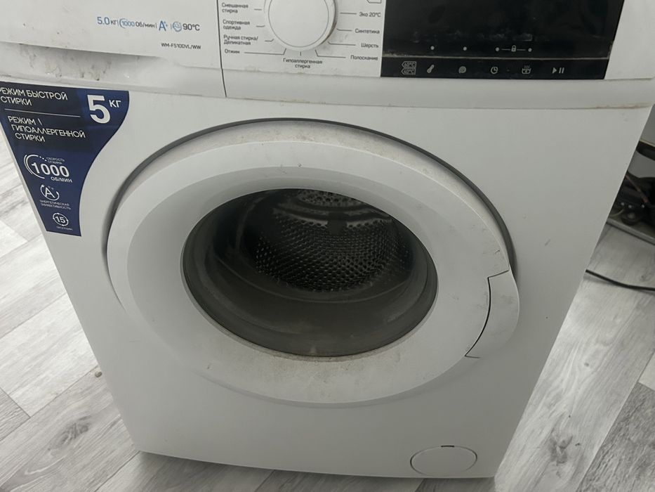 Стиралную машину продам