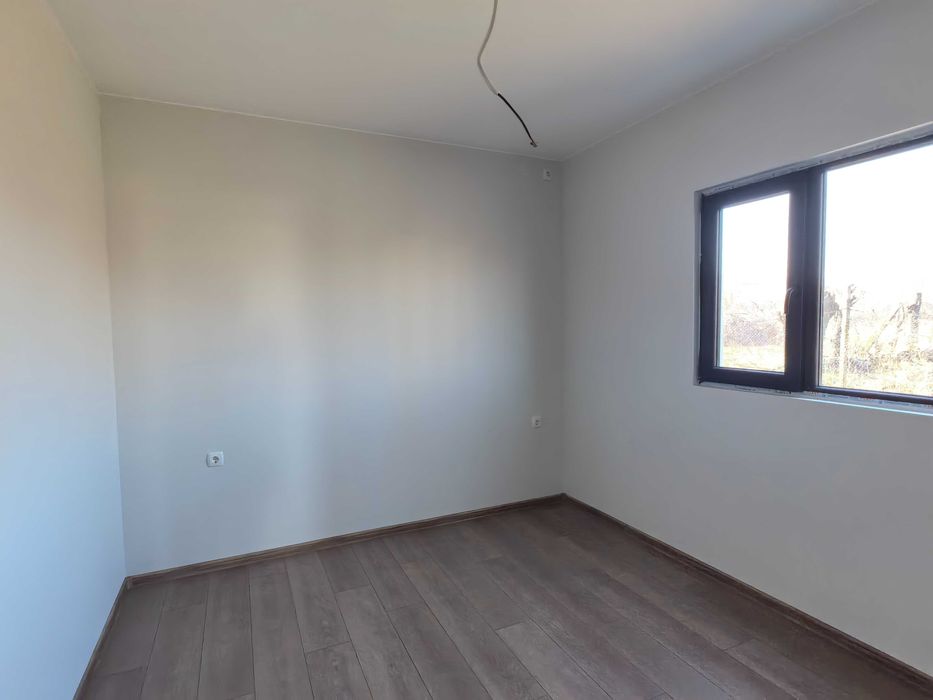 Продава се Къща в Ямбол, Зорница - 110 кв.м за 1682 €/кв.м - Снимка #17