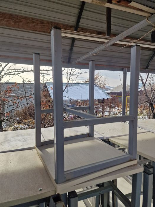 Табуретка каркас крашенный