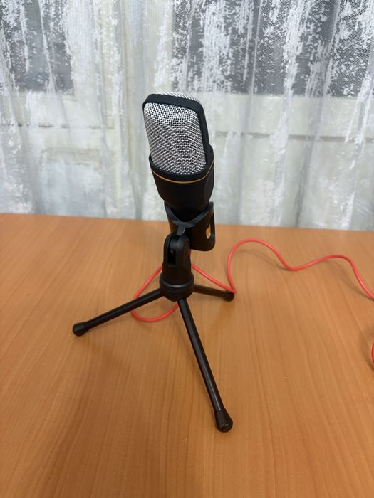микрофон, новый.