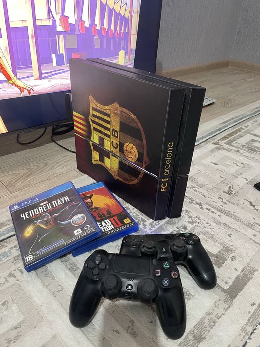 Продам PlayStation 4
