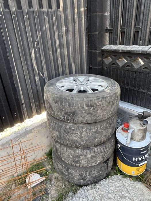 Зимние шины с диской б/у
