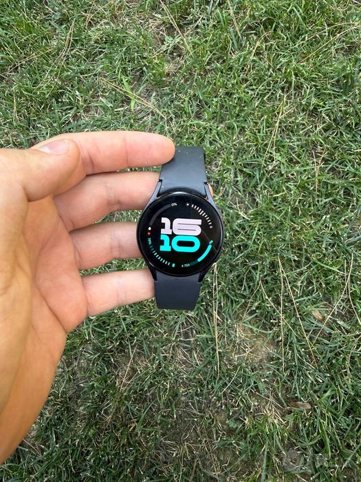 Samsung Galaxy Watch 5