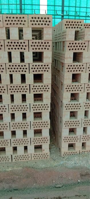 Пишган гишт кирпич