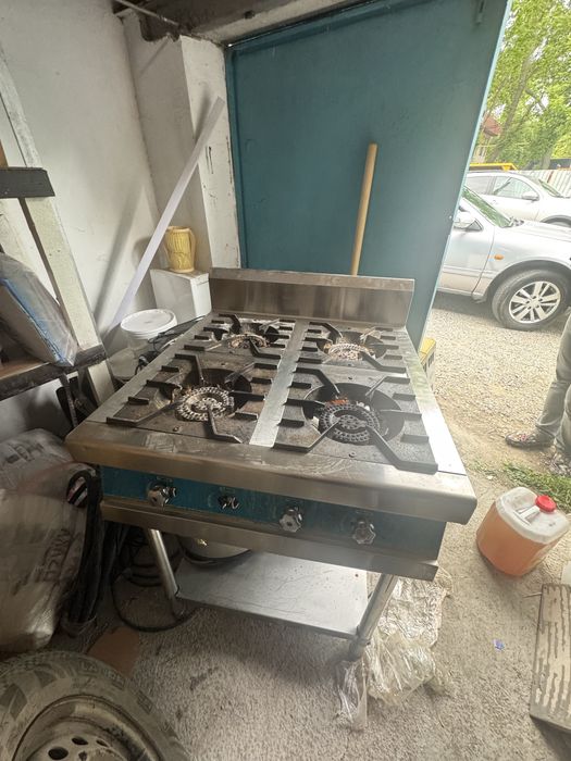 Газ плита (профессиональный, 4 конфорка)