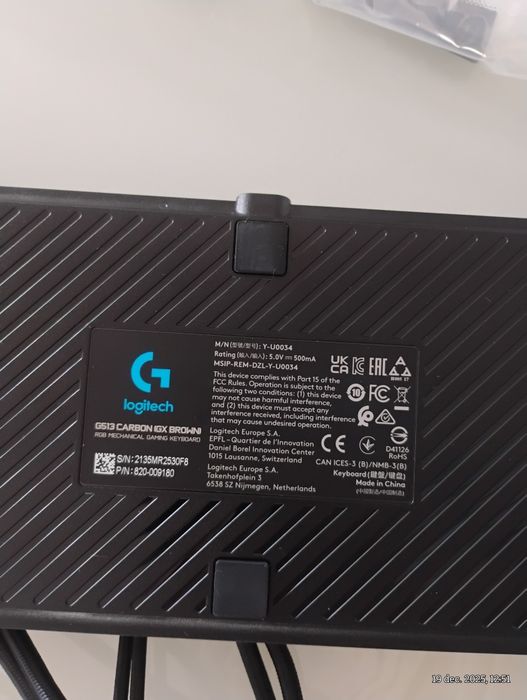 Vând Tastatura Gaming Mecanica Logitech G513 Carbon RGB GX Brown Switc
