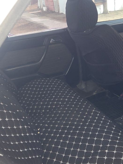 Мерседес машина 124