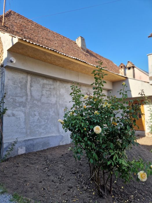 SUPER OFERTA!!! Casa la pret de garsoniera!!!