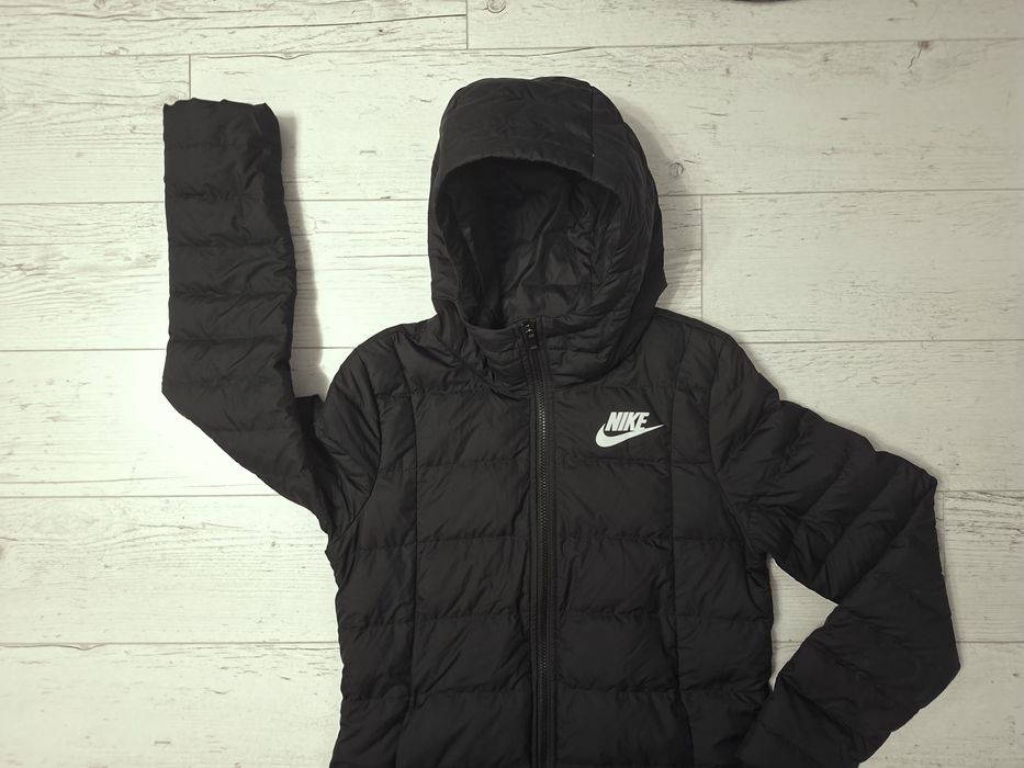 Nike-Ориг. Дамско пухено яке