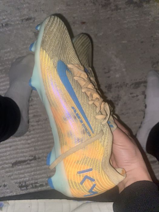 Бутсы 42размер маломерка