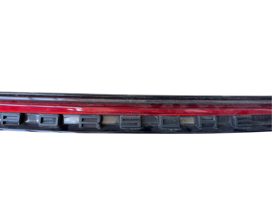 Porsche Macan 2022 Централен Стоп