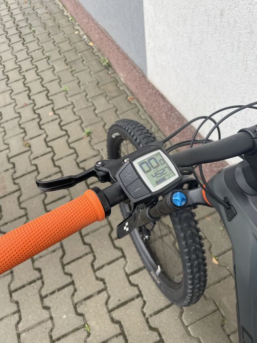 Bicicleta electrica Cube stereo hibrid Bosch