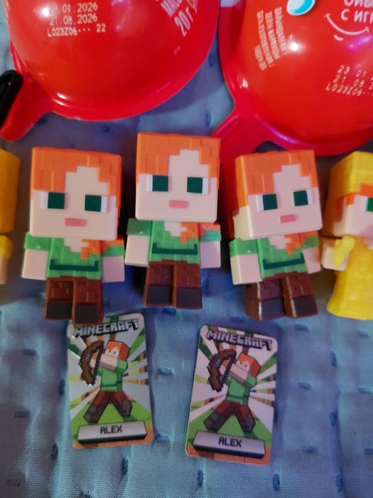 Фигурки майнкрафт от kinder joy оригинал