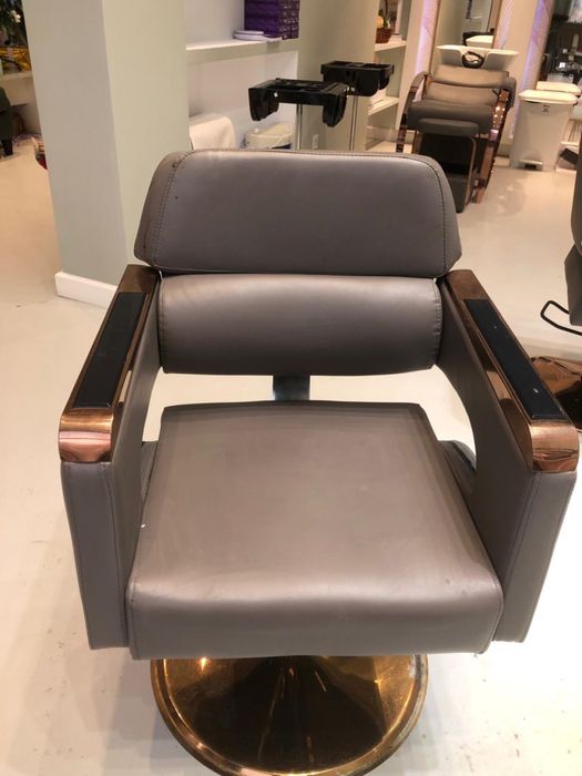 Кресло парикмахера