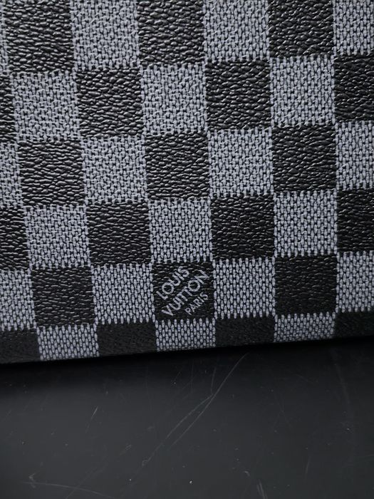 Lois Vieton чанта тип плик 2026