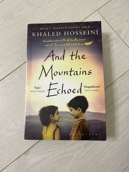 Книга Халеда Хоссейни на английском