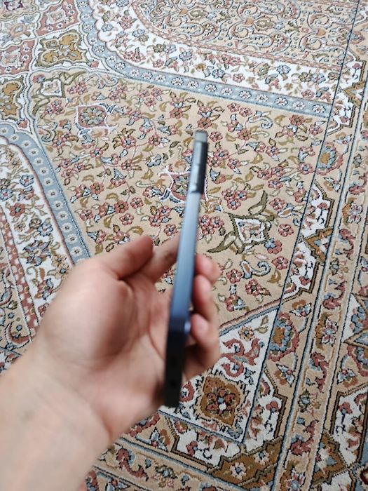 Обменяю телефон самсунг