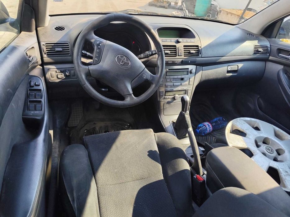 Toyota Avensis 2.0D4D - 116к.с - 2003г. на части
