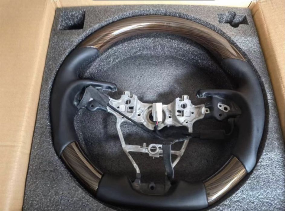 Toyota Camry руль анатомический