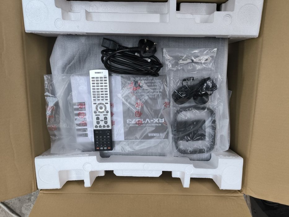 Yamaha rx -v 1073  7.2 channel