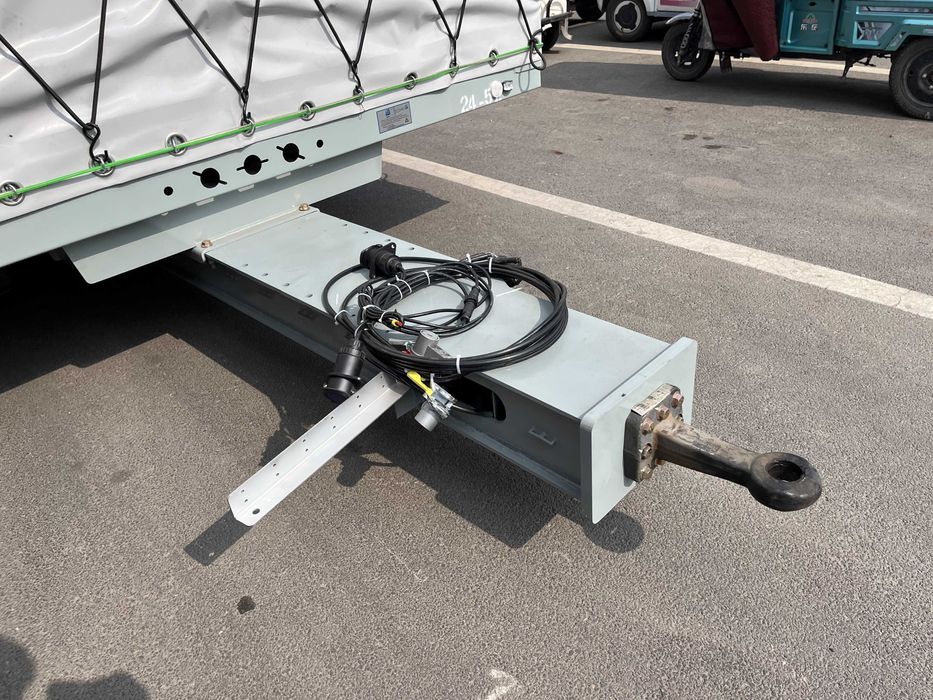 Үш осьті шнурлы тіркеме