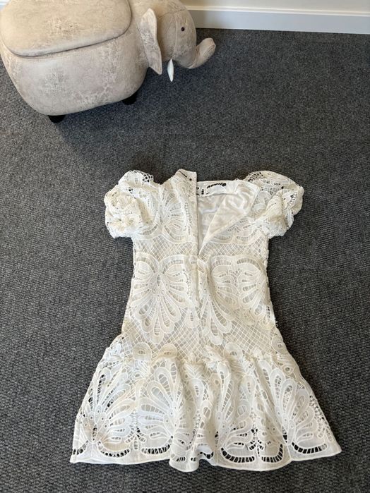 Дантелена дамска рокля