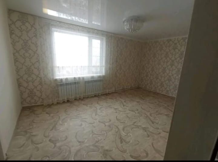 Продам дом в посёлке Еңбек