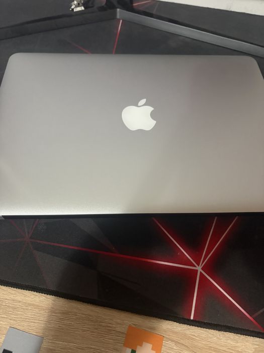 Macbook 13 air (2017)