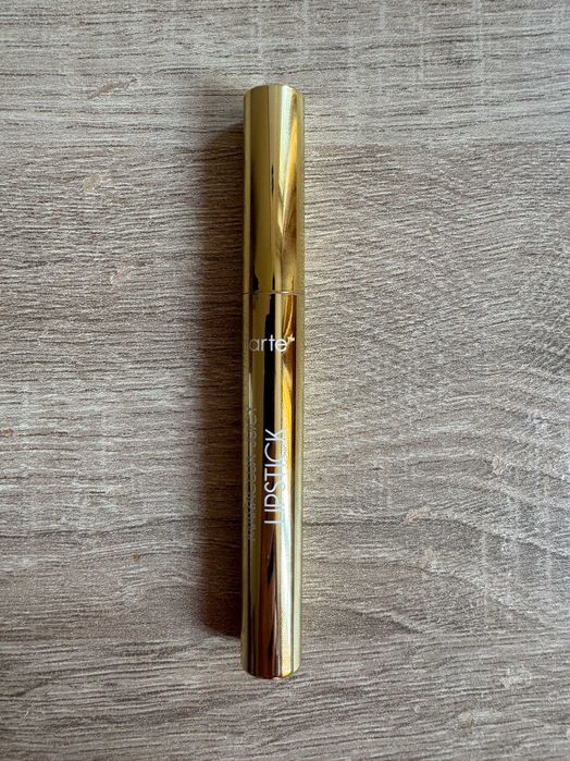 Tarte, Maracuja Juicy Lipstick, Cherry – ново червено червило за устни