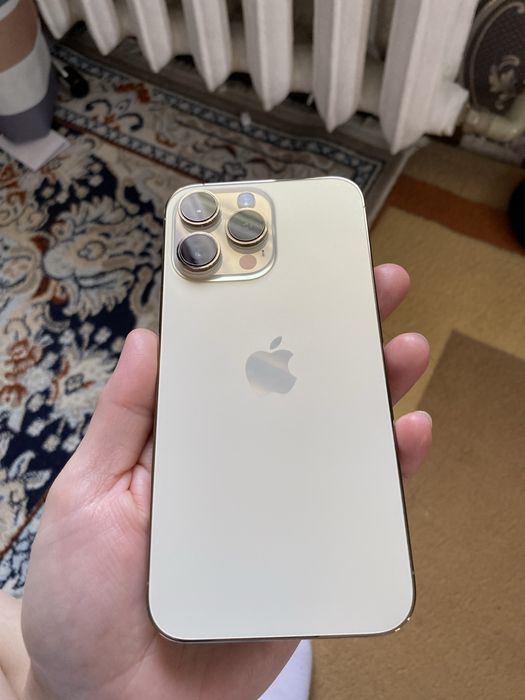 Продам айфон 14 про макс