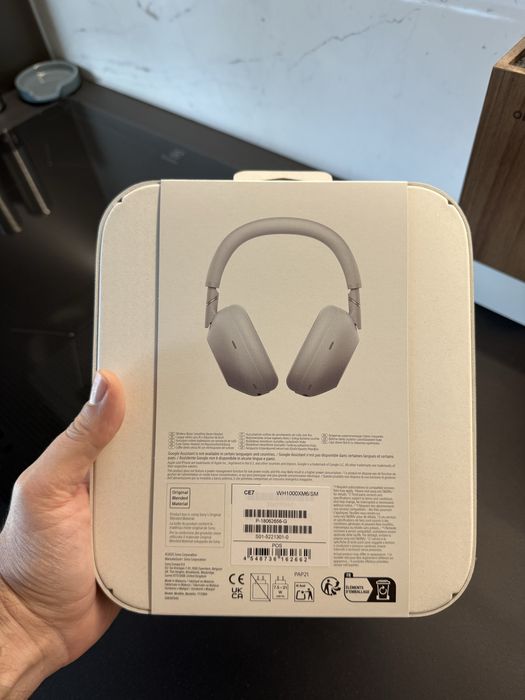 Casti Sony WH-1000XM6 garantie 2 ani eMAG albe si negre