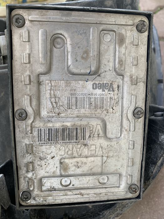 Фар ляв десен ситроен С5 citroen c5 ксенон