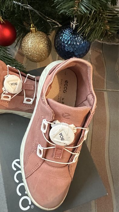 Кроссовки ecco детские