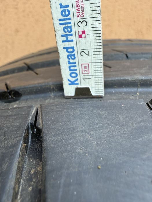 Michelin Pilot Sport 4 235/45 ZR1  8 T0