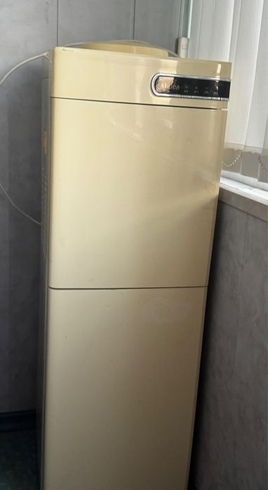 Продам кулер для воды б:у